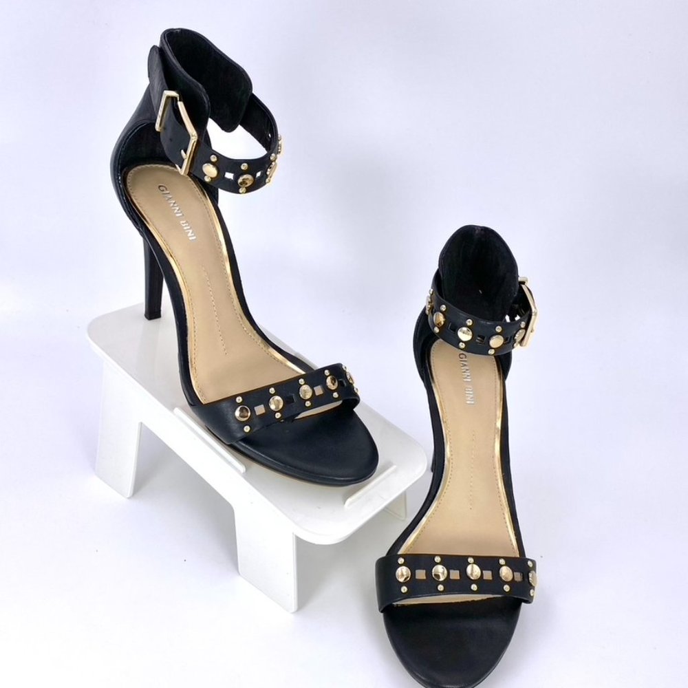 Gianni Bini Black Leather Gold-studded 4.25 inch Stiletto 1/2 in. Platform Heels
